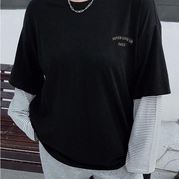 SHEIN Dazy Plus Color Block Letter Print Loose Round Neck Plus Size T-Shirt - Picture 4 of 8